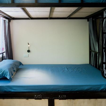 City Garden Hostel Ниньбинь Экстерьер фото